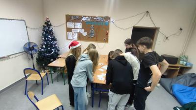 2025-12-08 16.45.12.jpg