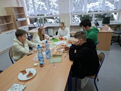 01.jpg
